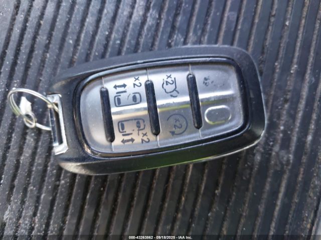 2019 CHRYSLER PACIFICA 2C4RC1EG4KR575317 Photo 10