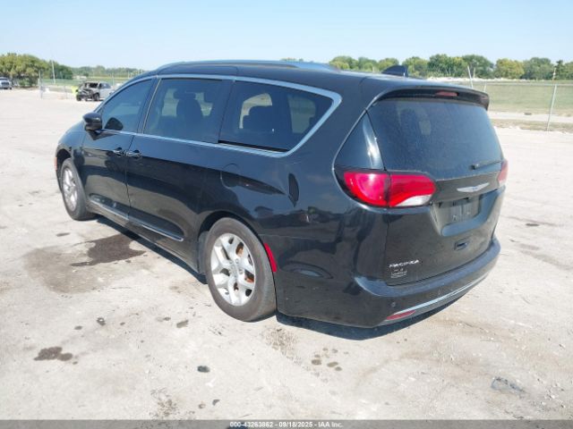 2019 CHRYSLER PACIFICA 2C4RC1EG4KR575317 Photo 2