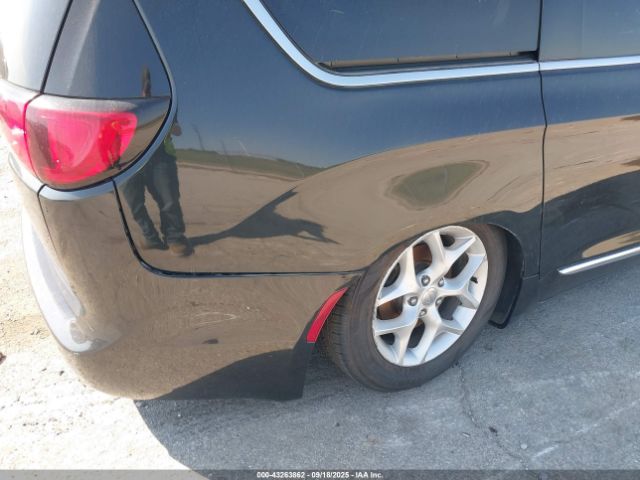 2019 CHRYSLER PACIFICA 2C4RC1EG4KR575317 Photo 5