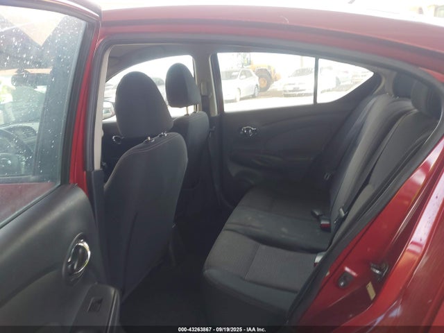 3N1CN7APXGL820055 Nissan 2016