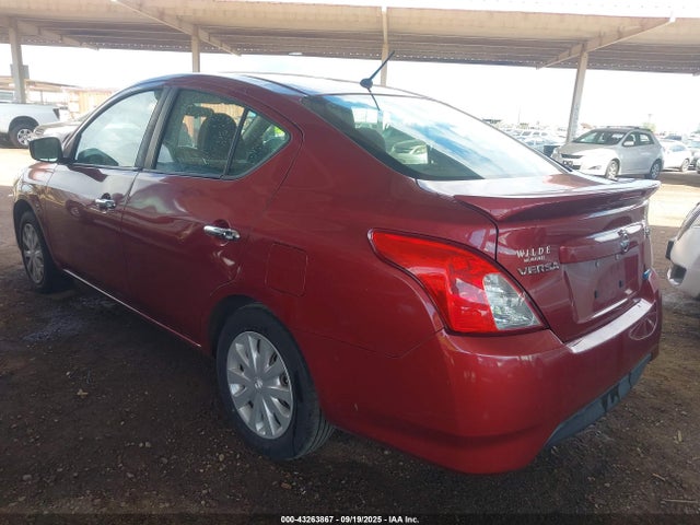3N1CN7APXGL820055 Nissan 2016