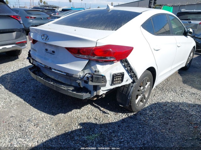 5NPD84LF8JH330183 Hyundai mpi nu