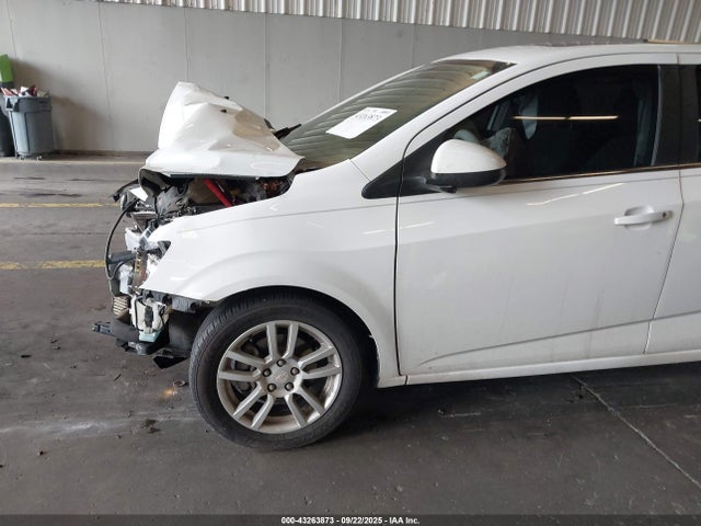 2015 CHEVROLET SONIC 1G1JC6SB8F4219893 Photo 5
