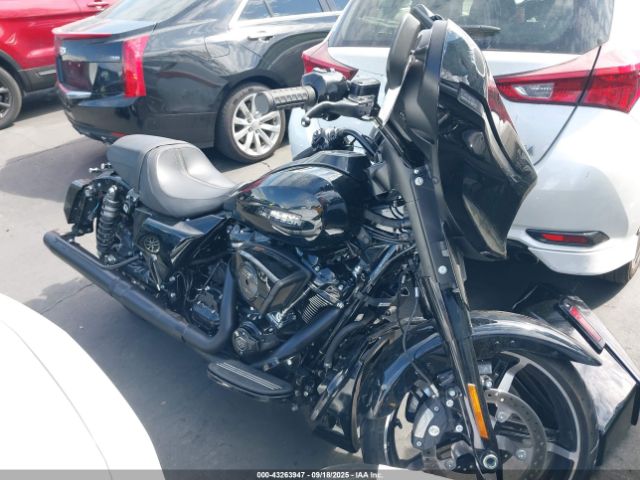 2024 HARLEY-DAVIDSON FLHX 1HD1KB727RB610852 Photo 7