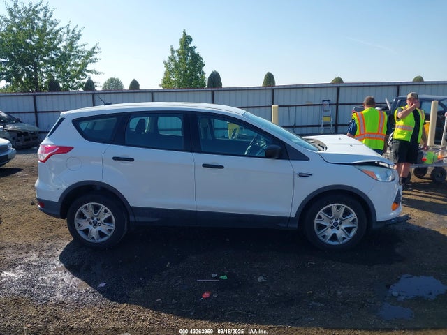 1FMCU0F77FUA52647 Ford 2015