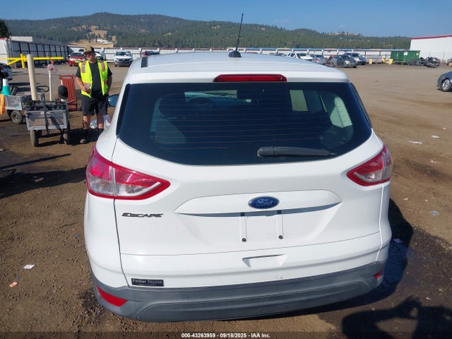 1FMCU0F77FUA52647 Ford 2015