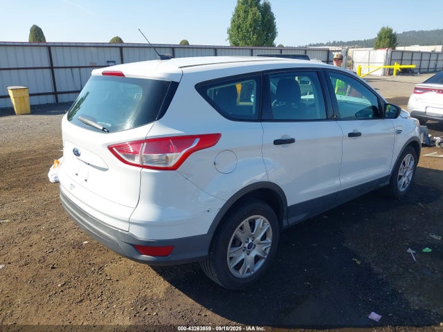 1FMCU0F77FUA52647 Ford 2015