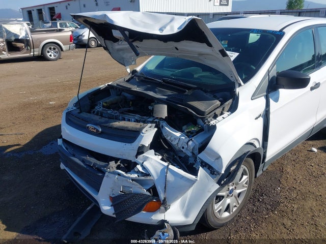 1FMCU0F77FUA52647 Ford 2015