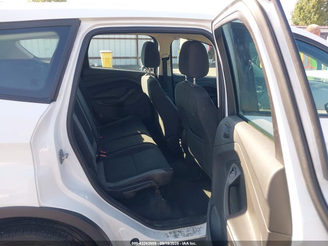 1FMCU0F77FUA52647 Ford 2015