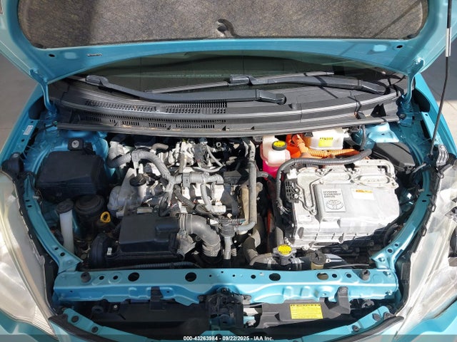 JTDKDTB38E1060194 Toyota 1nz-fxe+1lm