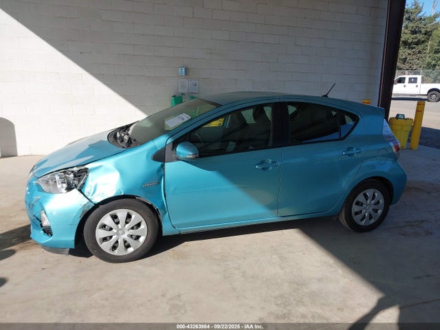 JTDKDTB38E1060194 Toyota 1nz-fxe+1lm