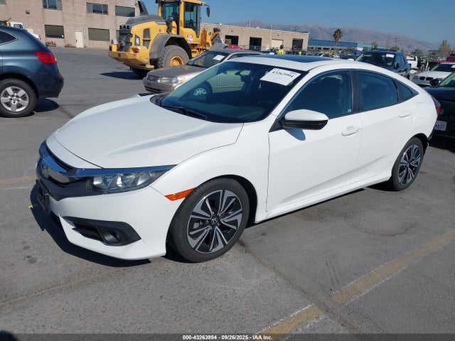 19XFC1F38JE201582 Honda l15b7