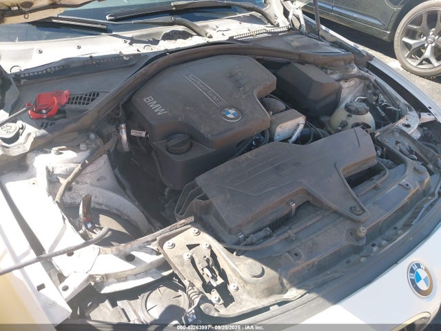 WBA8E9G58GNT83240 BMW 328I