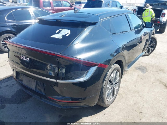KNDC34LA1N5058290 KIA 2022