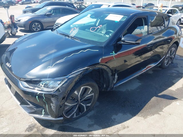 KNDC34LA1N5058290 KIA 2022