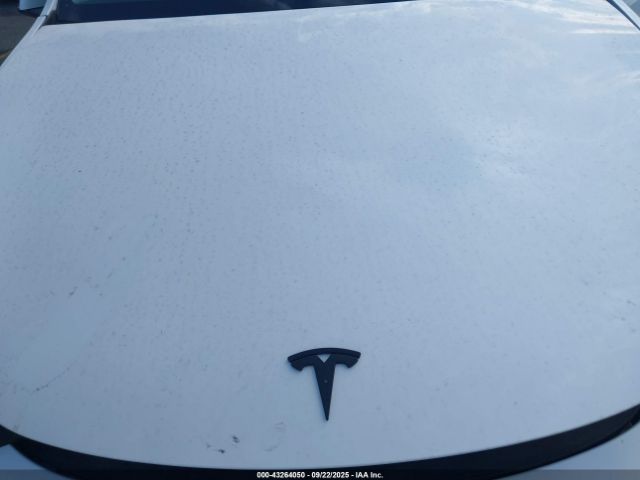 2022 TESLA MODEL Y 7SAYGDEF6NF538958 Photo 9
