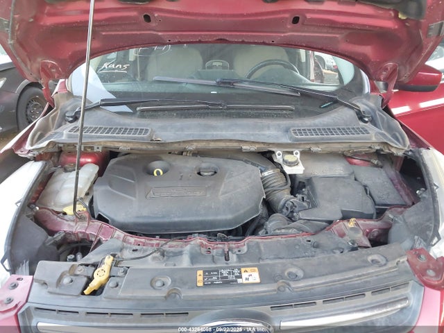 1FMCU0G9XGUB73075 Ford Escape