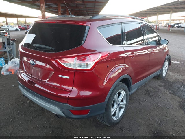 1FMCU0G9XGUB73075 Ford Escape
