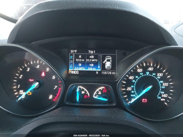 1FMCU0G9XGUB73075 Ford Escape