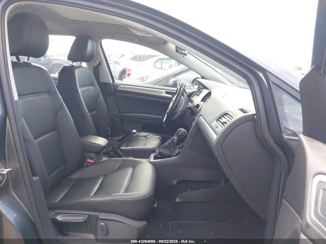 3VW217AUXHM069123 Volkswagen 1.8 tsi