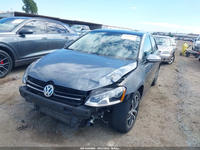 3VW217AUXHM069123 Volkswagen 1.8 tsi