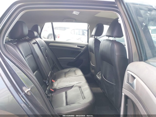 3VW217AUXHM069123 Volkswagen 1.8 tsi