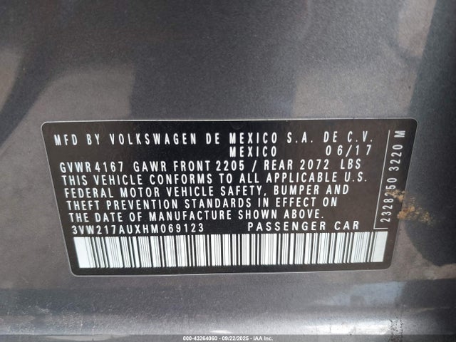 3VW217AUXHM069123 Volkswagen 1.8 tsi