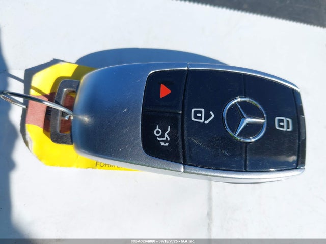 WDDZF4JB9HA029537 Mercedes-Benz m274