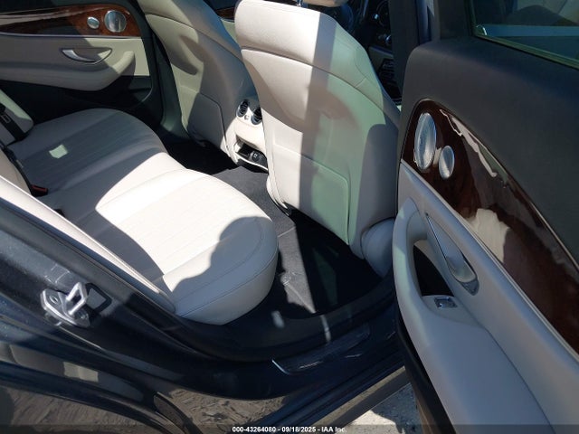 WDDZF4JB9HA029537 Mercedes-Benz m274