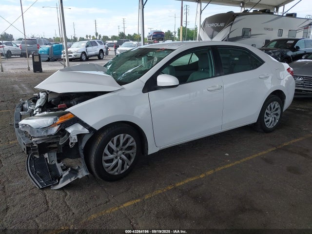 Toyota 2zr-fe 2019 2T1BURHE9KC241789 Image 2