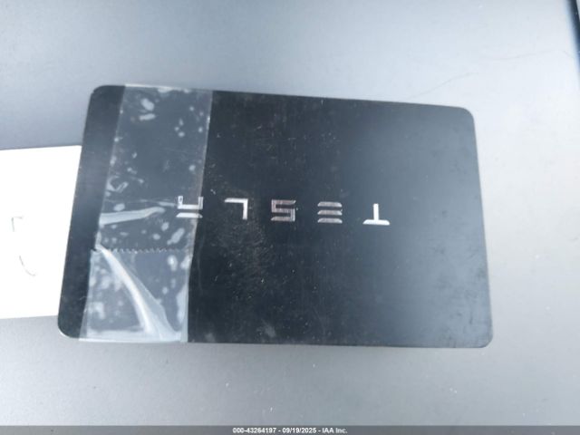 2023 TESLA MODEL 3 5YJ3E1EAXPF577975 Photo 10