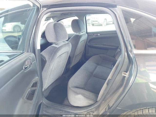2G1WA5E3XE1129472 Chevrolet Impala Limited Ls