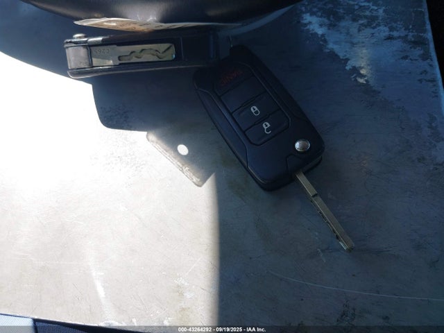 ZACCJABT6FPB21223 Jeep Renegade