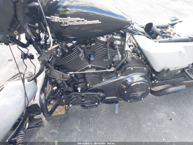 2024 HARLEY-DAVIDSON FLTRX 1HD1KH722RB662425 Photo 8