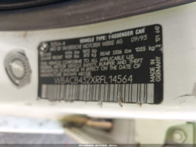 1994 BMW 325 WBACB432XRFL14564 Photo 8