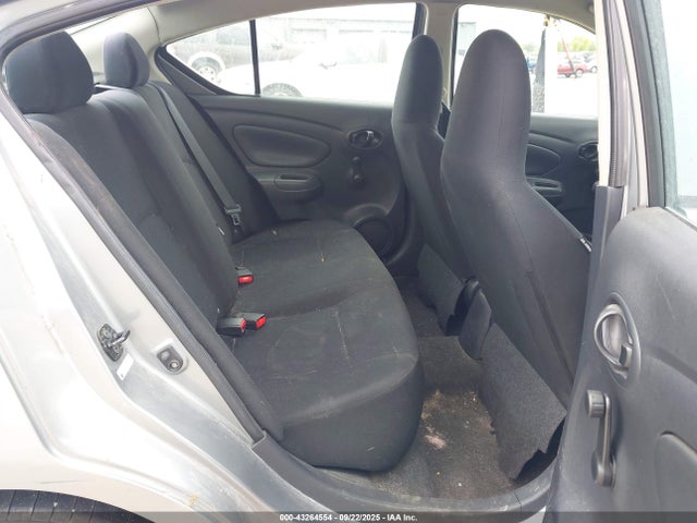 3N1CN7AP9EL813692 Nissan Versa