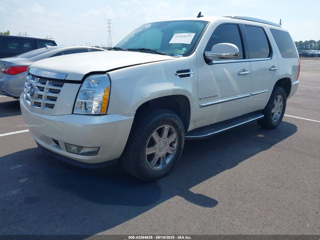 2007 CADILLAC ESCALADE 1GYEC63887R275441 Photo 1