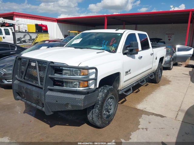 Chevrolet lml 2015 1GC1KWE89FF134804 Image 2