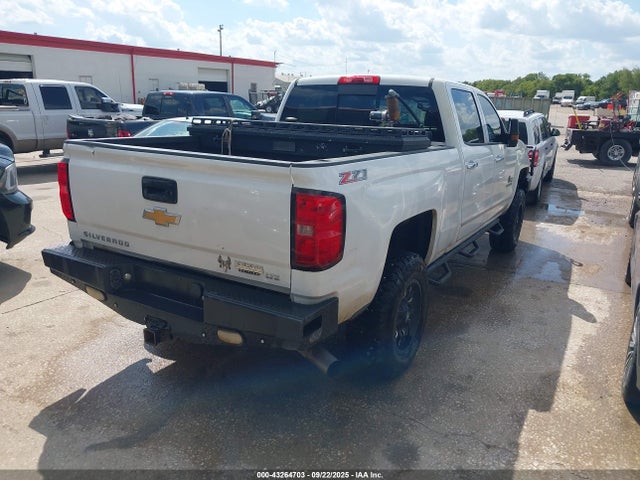 Chevrolet lml 2015 1GC1KWE89FF134804 Image 4