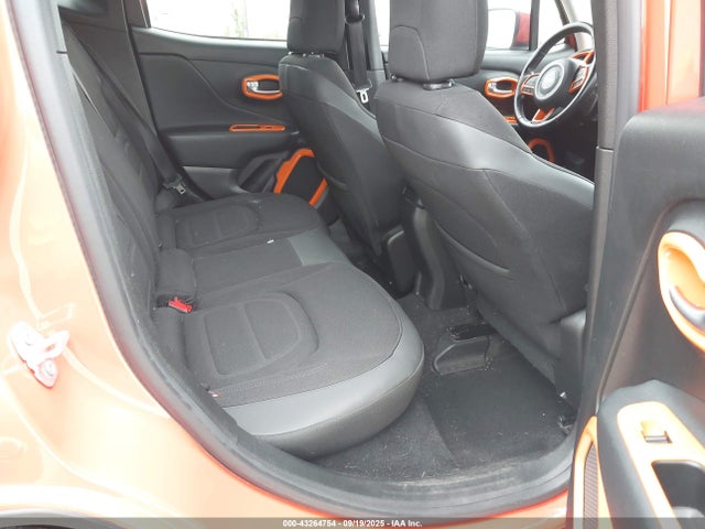 Jeep Renegade 2017 ZACCJBBB1HPG04182 Image 8
