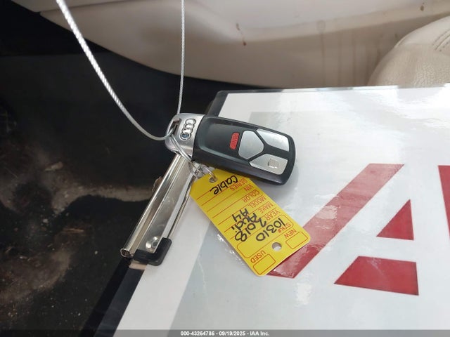 2018 AUDI A4 WAUENAF46JN017247 Photo 10