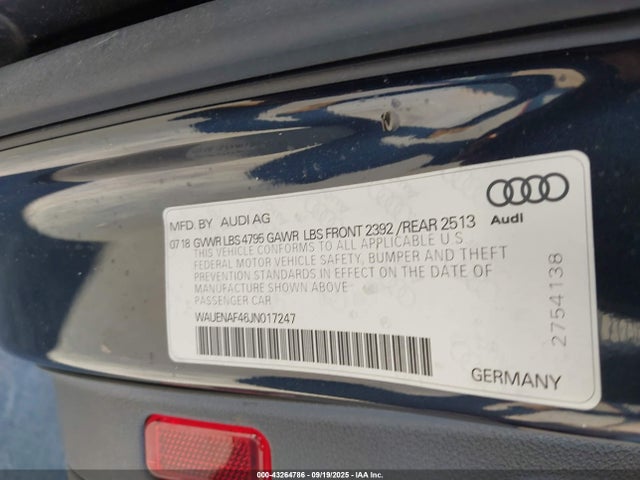 2018 AUDI A4 WAUENAF46JN017247 Photo 8