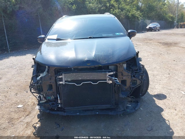 Chrysler Pacifica 2019 2C4RC1BG5KR644049 Image 13