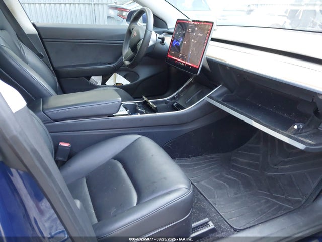 2020 TESLA MODEL 3 5YJ3E1EC0LF641159 Photo 4