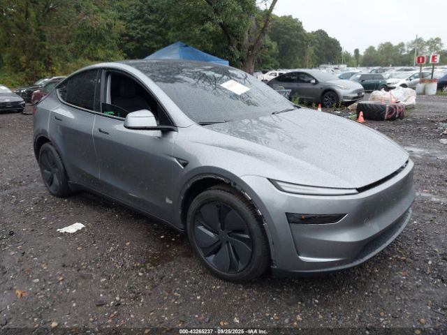 2026 TESLA MODEL Y 7SAYGDEE8TA395335 Photo 0