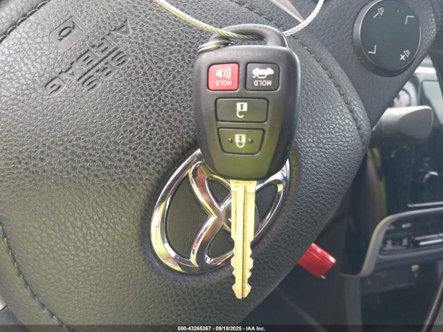 Toyota 2zr-fe 2017 5YFBURHE5HP665334 Image 11