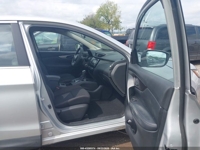 JN1BJ1CP8KW526108 Nissan ROGUE SPORT