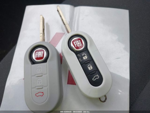 2015 FIAT 500 3C3CFFAR0FT710012 Photo 10