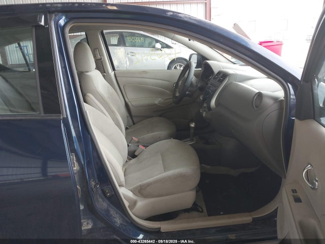 3N1CN7AP2EL804932 Nissan Versa 1.6 Sv