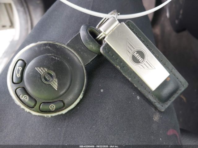 2009 MINI COOPER WMWMF33519TU75139 Photo 10